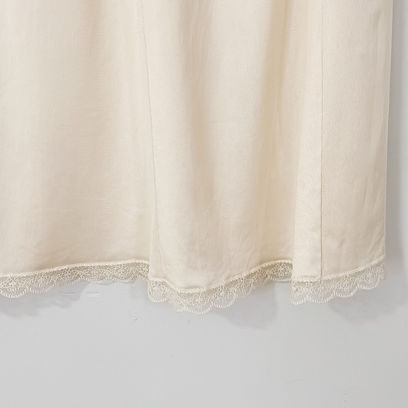 Vintage Eaton Vanity Fair Skip Skirt with Lace Trim - Picture 2 of 6